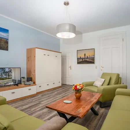 Strandidyll, 4, 2 Balkone Mit Meerblick Apartment *